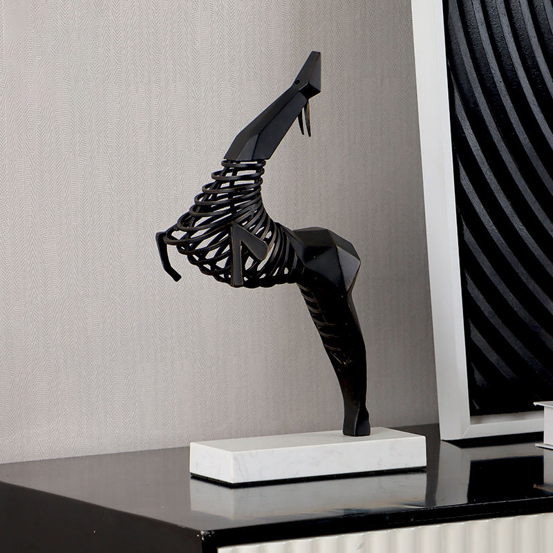 Luxury Abstract Horse Sculpture Decorative Showpiece